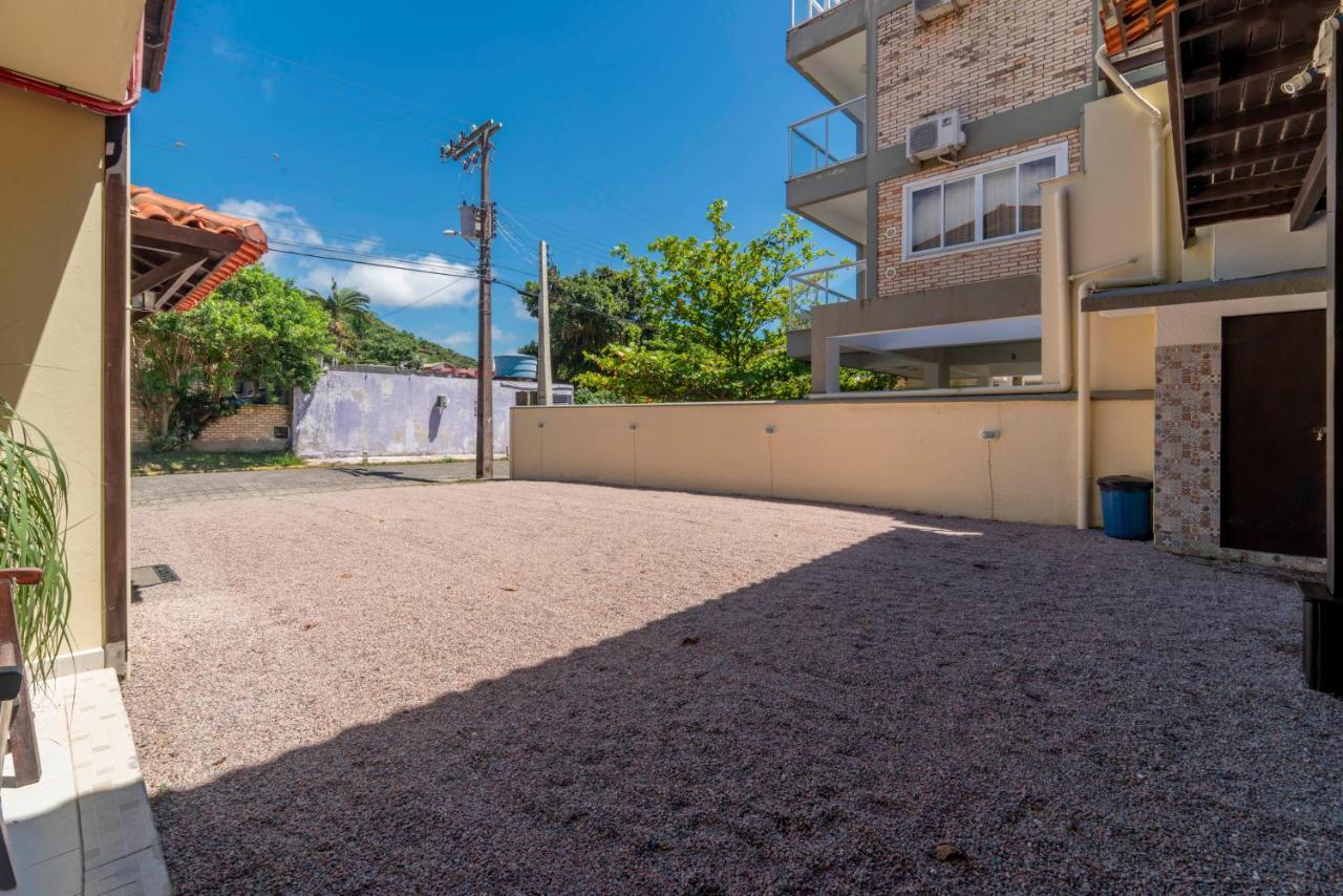 Pousada Gruta do Monge No centro, com café da manhã e piscina Bombinhas Exterior foto
