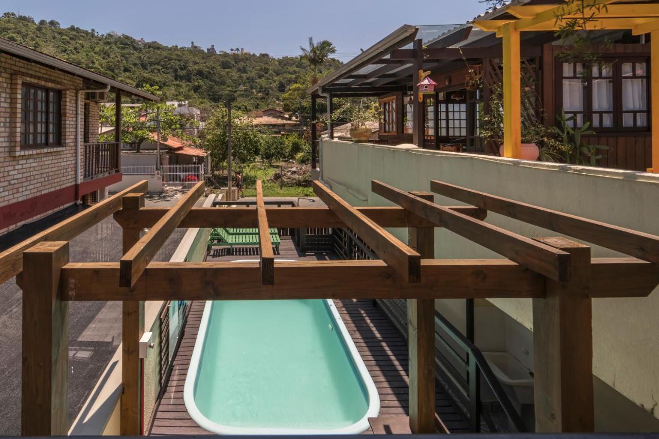 Pousada Gruta do Monge No centro, com café da manhã e piscina Bombinhas Exterior foto